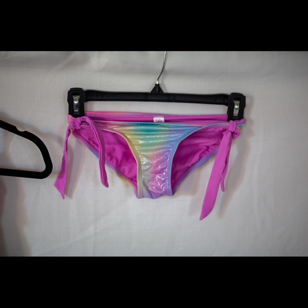 Bathing Suit - Picture 2 of 3